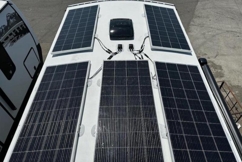 FSI 1000 Watt Off Grid Advanced Solar Pkg. Adds 3 panels
