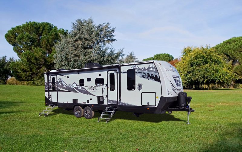 Back Country 28DBS TS