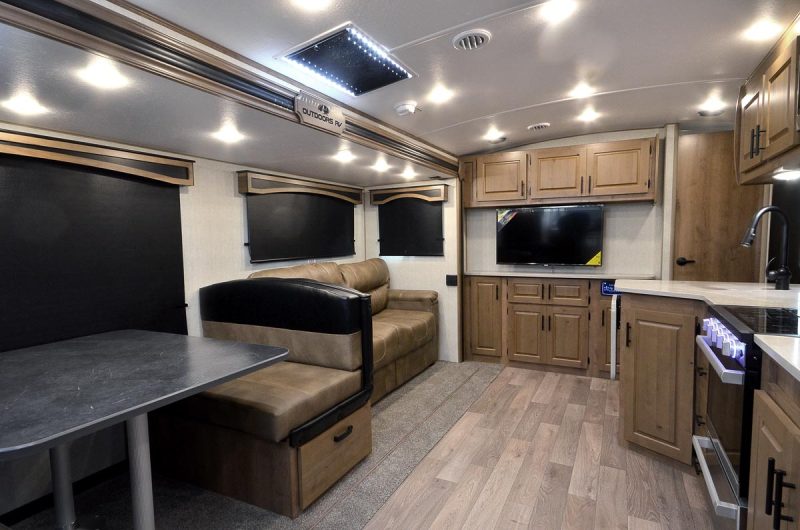 Back Country 28DBS TS