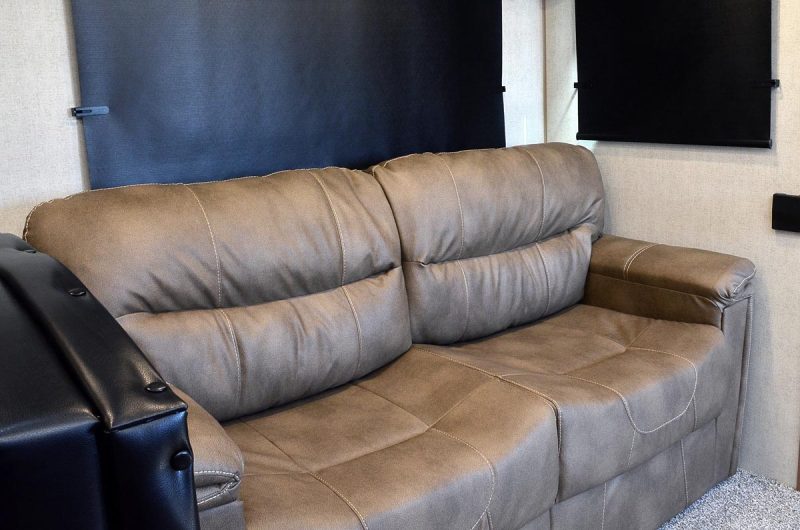 Back Country 28DBS TS